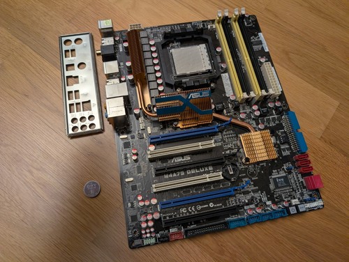 Asus m4a79 deluxe - asus,